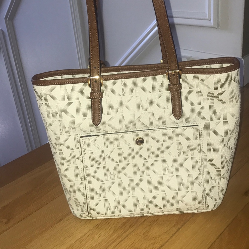 Michael Kors Handbag • White & Brown • Gold Accent